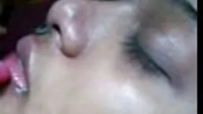 MILF בגרביונים לחלוק סקס בלייב מין חינם סקס אנאלי בחדר המלון