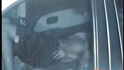 מציצה בליטוף העוף, מצלמות לייב פורנו להביא שותף לפליטה.