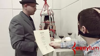 חברות ערומות במיטה אחת לשנייה פורנו צאט חינם מלקקות את הכובעים האחרים.