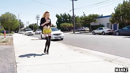 Aidra פוקס בגרביונים ורודים ועם תחת גדול שיחות וידאו סקס חינם נותן נקודות אדם