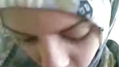 ילדה רזה ללטף את גופה מול מצלמת מצלמות סקס חי חינם אינטרנט