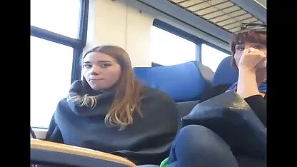 אמא עם חזה גדול מצלמות סקס חי חינם משחקת עם דילדו